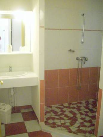 Imagen de la habitación del Hotel Ibis Styles Marennes D'ol&eacute;ron. Foto 10