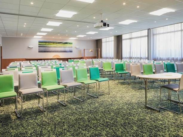 Imagen de los interiores del Hotel Ibis Styles Marseille Provence Aéroport. Foto 12