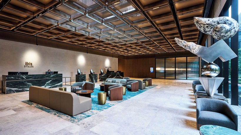 Imagen de los interiores del Hotel Ibis Styles Melbourne Airport. Foto 13