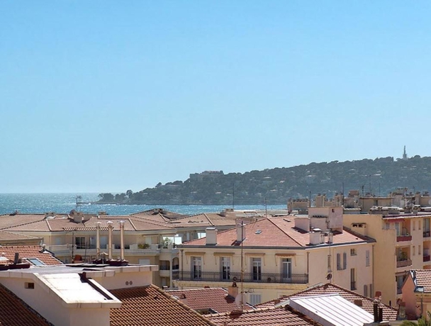 Imagen de los exteriores del Hotel Ibis Styles Menton Centre. Foto 13