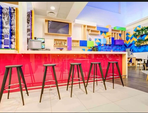 Imagen del bar/restaurante del Hotel Ibis Styles Mexico Reforma. Foto 2