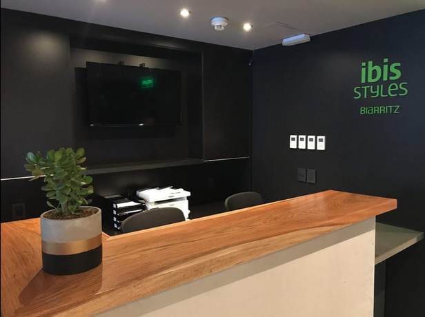 Imagen de los interiores del Hotel Ibis Styles Montevideo Biarritz. Foto 14
