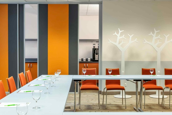 Imagen de los interiores del Hotel Ibis Styles München Ost Messe. Foto 15