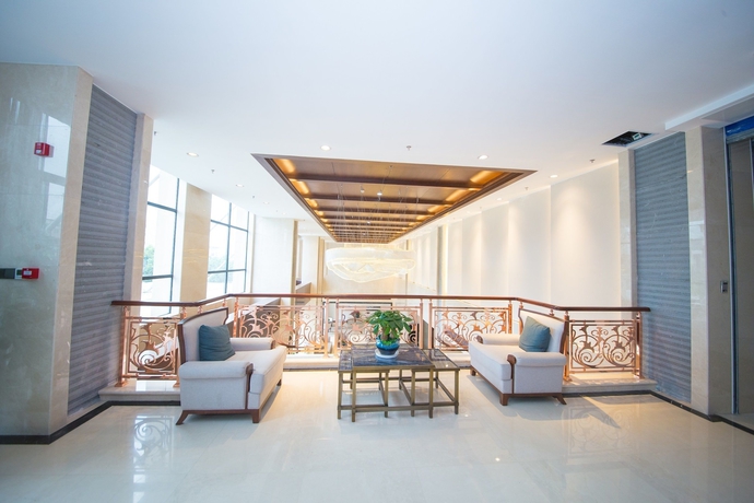 Imagen de los interiores del Hotel Ibis Styles Nanjing Qilin Gate. Foto 13