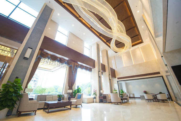 Imagen de los interiores del Hotel Ibis Styles Nanjing Qilin Gate. Foto 16