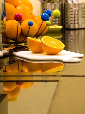 Imagen del bar/restaurante del Hotel Ibis Styles Nantes Centre Place Royale. Foto 10