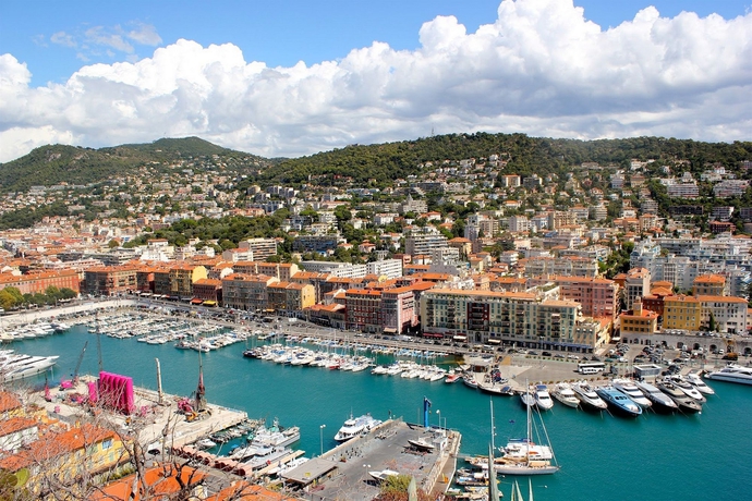 Imagen de los exteriores del Hotel Ibis Styles Nice Centre Port. Foto 11