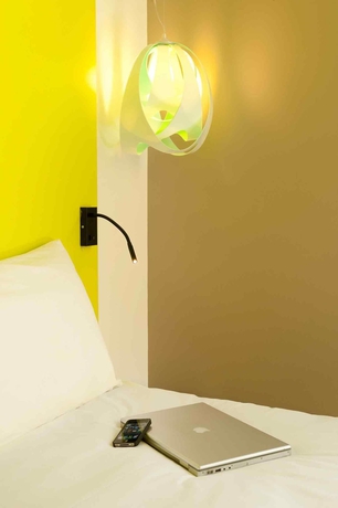 Imagen de la habitación del Hotel Ibis Styles Nimes Gare Centre. Foto 9