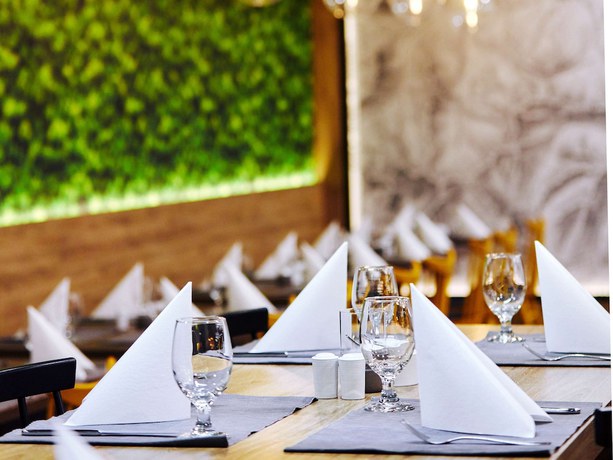 Imagen del bar/restaurante del Hotel Ibis Styles Nowy Targ. Foto 8