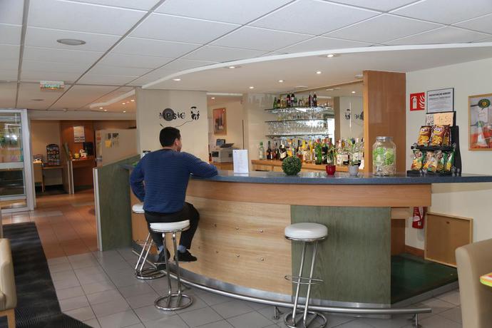 Imagen general del Hotel Ibis Styles Orleans. Foto 16