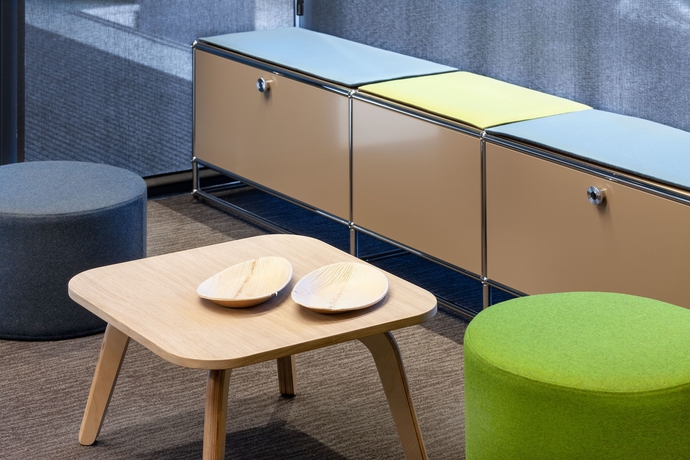 Imagen de los interiores del Hotel Ibis Styles Pamplona Noain. Foto 17