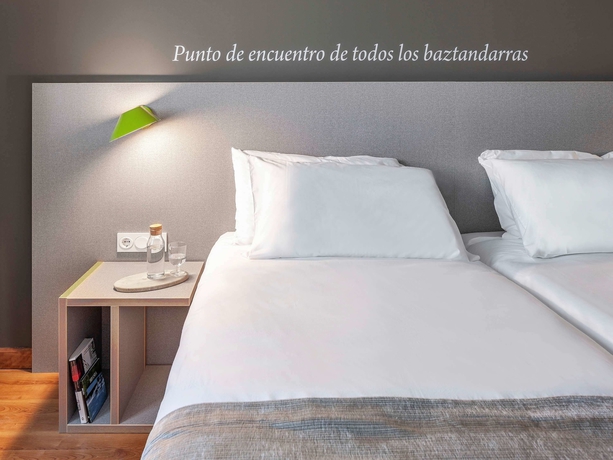 Imagen de la habitación del Hotel Ibis Styles Pamplona Noain. Foto 14