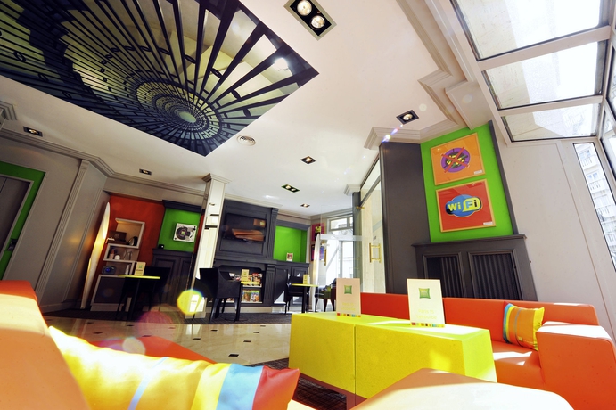 Imagen de los interiores del Hotel Ibis Styles Paris 15 Lecourbe. Foto 15