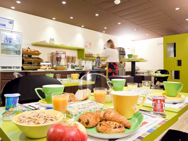 Imagen del bar/restaurante del Hotel Ibis Styles Paris 15 Lecourbe. Foto 4