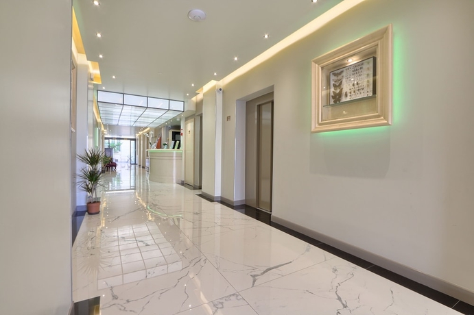 Imagen de los interiores del Hotel Ibis Styles Paris Batignolles. Foto 16