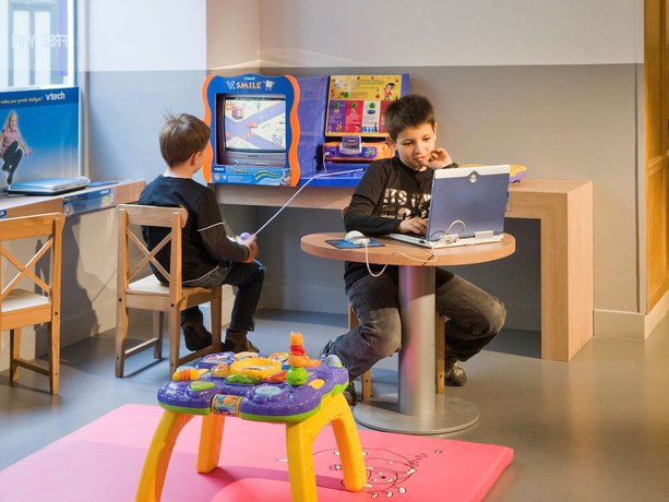 Imagen de los interiores del Hotel Ibis Styles Paris Cadet Lafayette. Foto 20