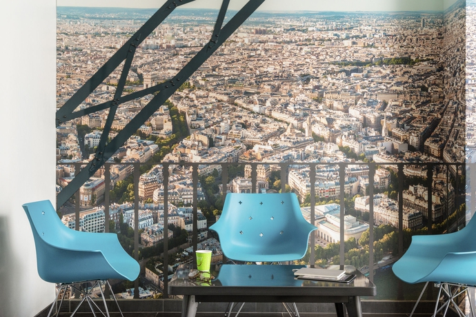 Imagen de los interiores del Hotel Ibis Styles Paris Eiffel Cambronne. Foto 12