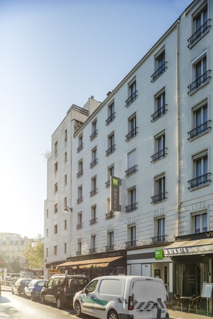 Imagen de los exteriores del Hotel Ibis Styles Paris Eiffel Cambronne. Foto 11