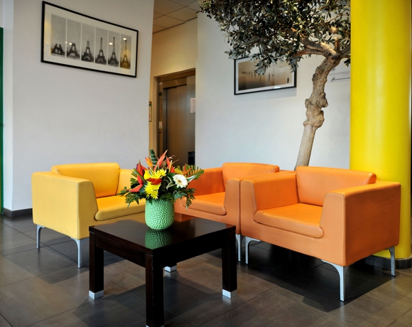 Imagen de los interiores del Hotel Ibis Styles Paris Gennevilliers. Foto 15