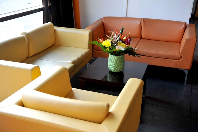 Imagen de los interiores del Hotel Ibis Styles Paris Gennevilliers. Foto 16