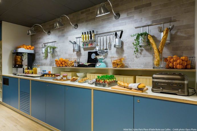 Imagen del bar/restaurante del Hotel Ibis Styles Paris Place d'Italie Butte Aux Cailles. Foto 8