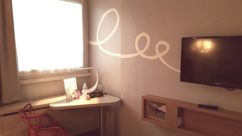 Imagen de la habitación del Hotel Ibis Styles Paris Velizy. Foto 10