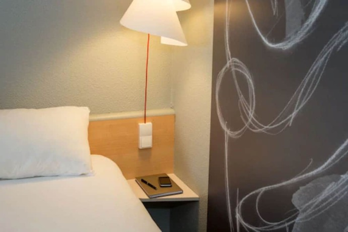 Imagen de la habitación del Hotel Ibis Styles Perpignan Centre Gare. Foto 16