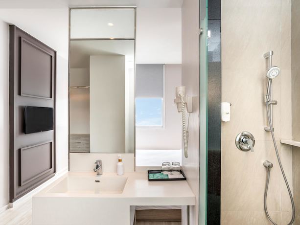 Imagen de la habitación del Hotel Ibis Styles Phuket City. Foto 10