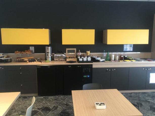 Imagen general del Hotel Ibis Styles Poitiers Nord. Foto 13