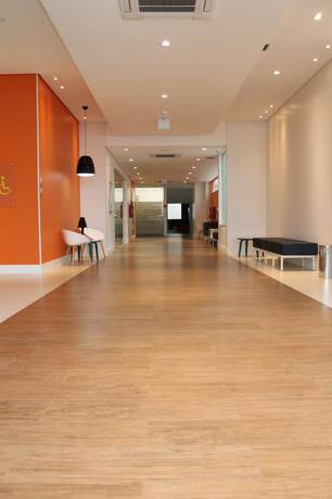 Imagen de los interiores del Hotel Ibis Styles Ponta Pora. Foto 20