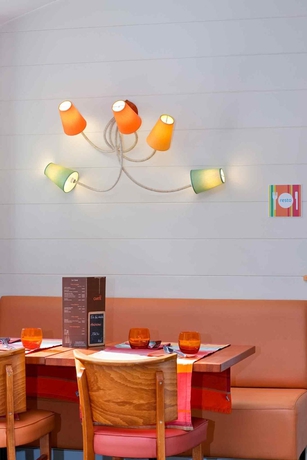 Imagen del bar/restaurante del Hotel Ibis Styles Quimper. Foto 8