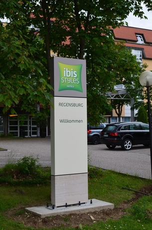 Imagen de la habitación del Hotel Ibis Styles Regensburg. Foto 10