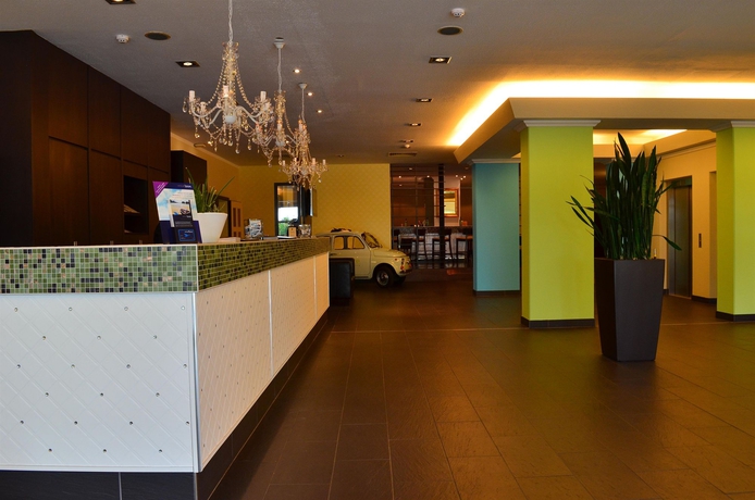 Imagen de los interiores del Hotel Ibis Styles Regensburg. Foto 12