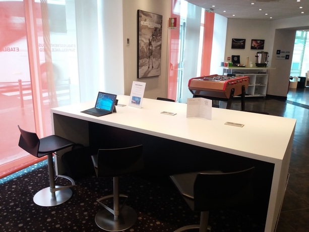 Imagen de los interiores del Hotel Ibis Styles Rennes Centre Gare Nord. Foto 17
