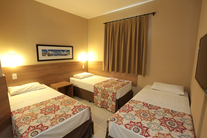 Imagen del bar/restaurante del Hotel Ibis Styles Ribeir&atilde;o Preto Braz Olaia. Foto 3