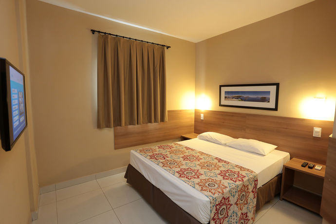 Imagen de la habitación del Hotel Ibis Styles Ribeir&atilde;o Preto Braz Olaia. Foto 10