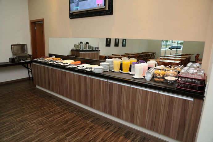 Imagen de la habitación del Hotel Ibis Styles Ribeir&atilde;o Preto Braz Olaia. Foto 12