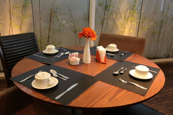 Imagen de la habitación del Hotel Ibis Styles Ribeir&atilde;o Preto Maurilio Biagi. Foto 11