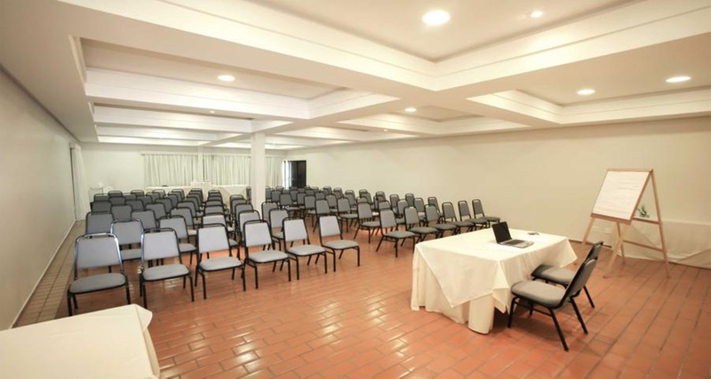 Imagen de los interiores del Hotel Ibis Styles Rio Preto Monte L&iacute;bano. Foto 11