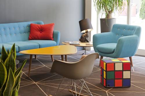 Imagen de los interiores del Hotel Ibis Styles Roanne Centre Gare. Foto 16