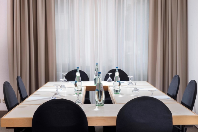 Imagen de los interiores del Hotel Ibis Styles Rosenheim. Foto 13