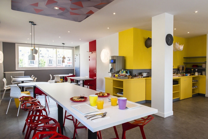 Imagen del bar/restaurante del Hotel Ibis Styles Rouen Centre Cathedrale. Foto 4