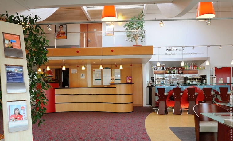 Imagen del bar/restaurante del Hotel Ibis Styles Rouen Parc Expo Zenith. Foto 5