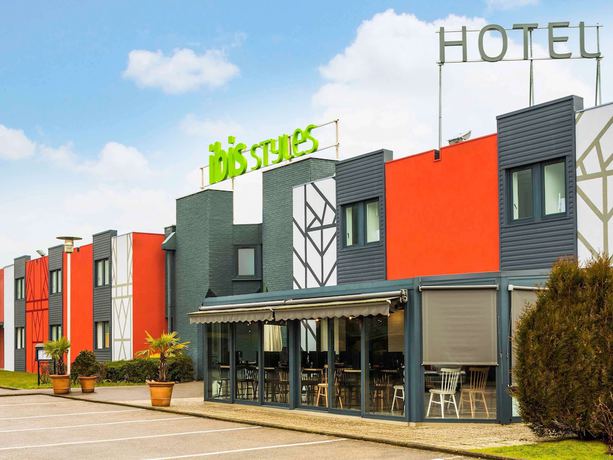 Imagen general del Hotel Ibis Styles Rouen Val De Reuil. Foto 1