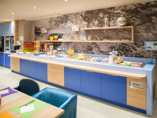 Imagen del bar/restaurante del Hotel Ibis Styles Saint Malo Port. Foto 10