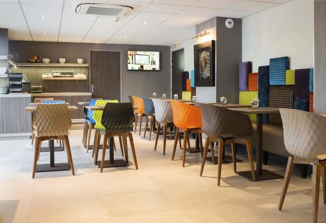 Imagen del bar/restaurante del Hotel Ibis Styles Saint-quentin. Foto 4