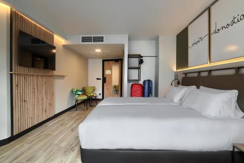 Imagen de la habitación del Hotel Ibis Styles Santander. Foto 4