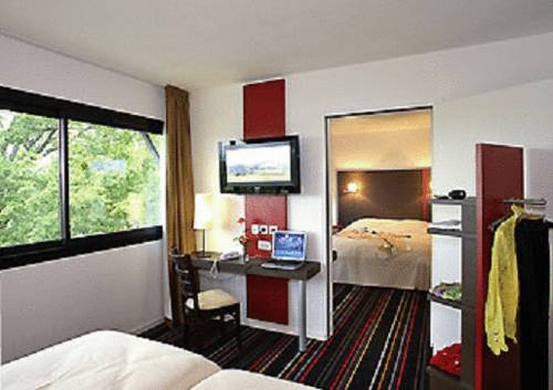 Imagen de la habitación del Hotel Ibis Styles Segre. Foto 13