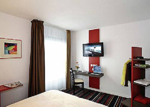 Imagen de la habitación del Hotel Ibis Styles Segre. Foto 15