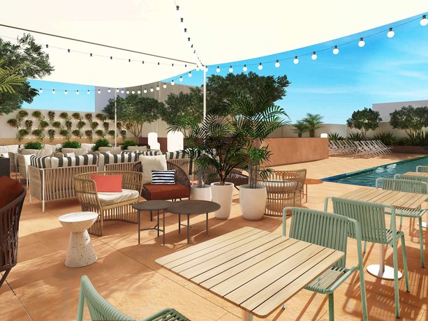 Imagen general del Hotel Ibis Styles Sevilla Santa Justa. Foto 4